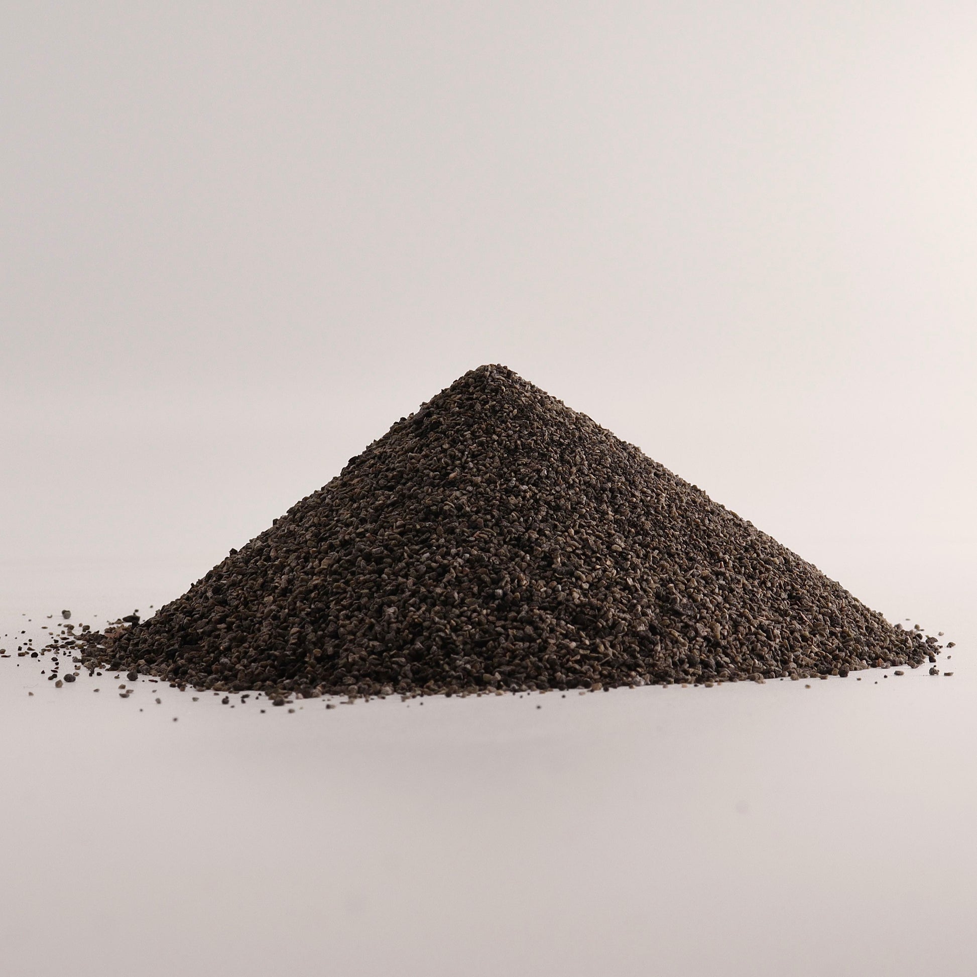 Grundstoff Feststoff Aktivator – Living Soil Bodenaktivator als feine organisch-mineralische Trockenmischung